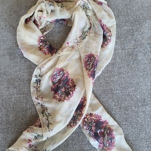 Alexander McQueen scarf
